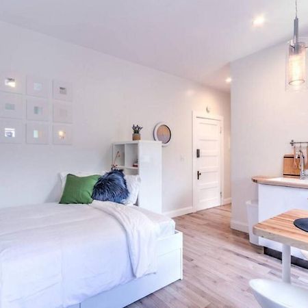 Miraculously Modern In A Vintage Shell Midtown Apartment Memphis Luaran gambar